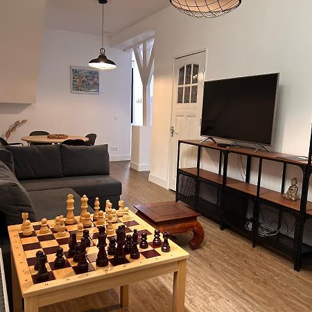 Artistic Independent Apartment, City Centre Dordrecht Exterior photo