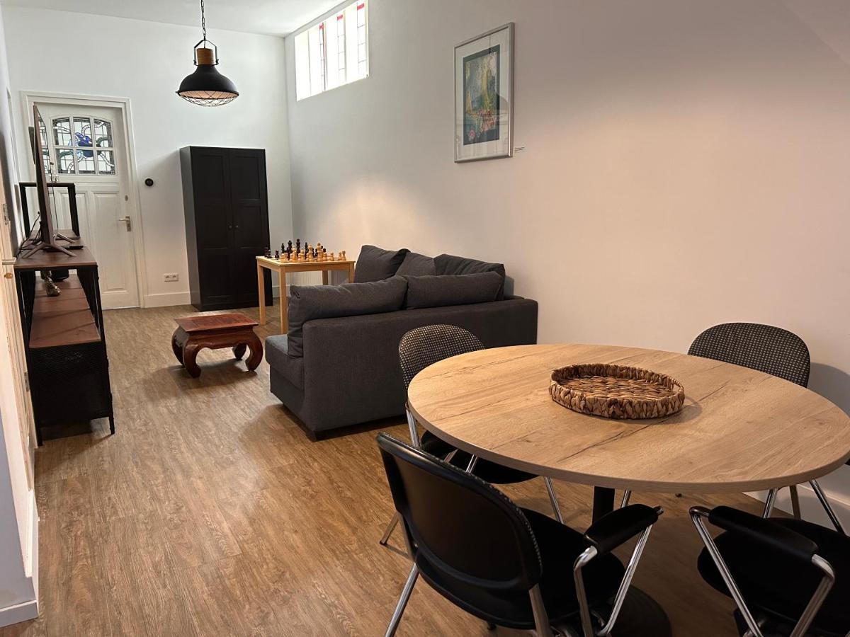 Artistic Independent Apartment, City Centre Dordrecht Exterior photo